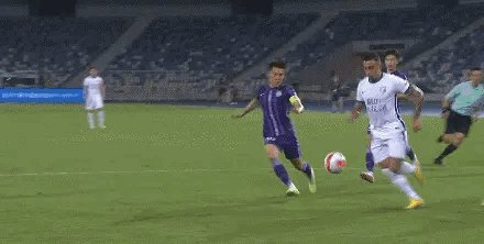 1665235748138026626.gif 戴维森.gif